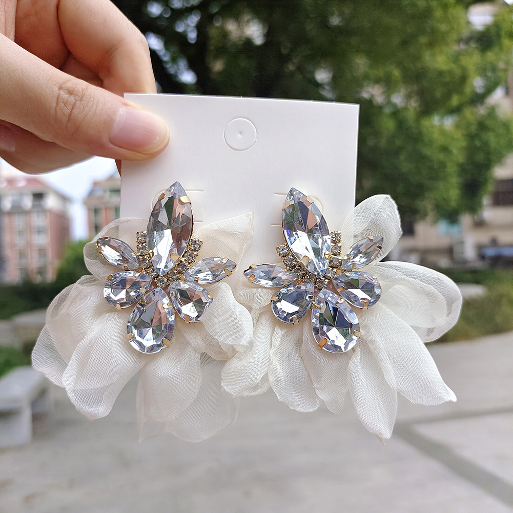 White38129