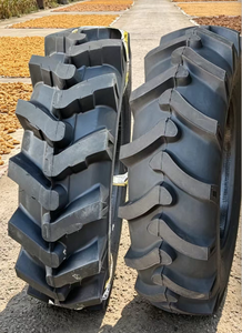 Pneus agricoles certifiés 14.9-30 avec <span class=keywords><strong>chambre</strong></span> à <span class=keywords><strong>air</strong></span>, haute qualité, fabriqués au Shandong, pour tracteurs et travaux agricoles sur sols détrezés - Product Image 2
