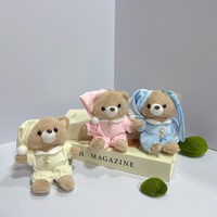 Porte-clés en peluche ours pyjama personnalisé OEM en gros, adorable ours en peluche vêtu de pyjama, breloque de sac, cadeau promotionnel Kawaii
