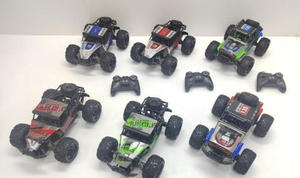 Voiture de course télécommandée RC 4x4 à l'échelle 1:24, 2,4 GHz, haute vitesse 18 km/h, avec lumières LED, pour enfants et adultes - Product Image 6