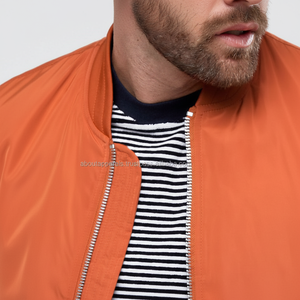 Chaqueta bomber personalizada para hombre y mujer, chaqueta de poliéster de seda satinada de béisbol, a granel - Product Image 1