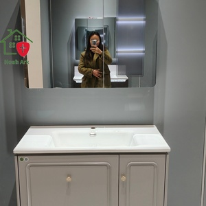 Mueble de Baño Moderno de Lujo Blanco, Tablero de Melamina MDF con Acabado Lacado, Espejo LED, Lavabo de Cerámica Montado en la Pared, Almacenamiento - Product Image 2