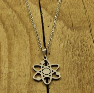 À la mode en acier inoxydable 316L atome collier atome pendentif <span class=keywords><strong>chimie</strong></span> collier étanche <span class=keywords><strong>physique</strong></span> bijoux scientifique <span class=keywords><strong>cadeau</strong></span> - Product Image 2