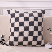 Housse de coussin décorative à carreaux, en fausse fourrure super douce, pour canapé, salon, chambre à coucher