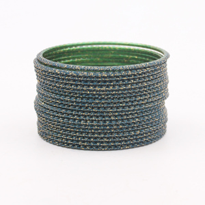 Brazaletes de Aluminio con Diseño de Zari Dorado Calibre 94 98, Brazaletes Tradicionales de Moda en Cientos de Colores - Product Image 1