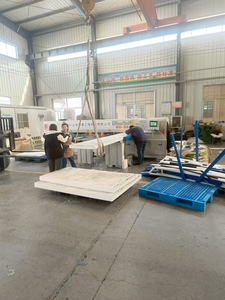 Tấm <span class=keywords><strong>UHMW</strong></span>-<span class=keywords><strong>PE</strong></span> 10mm chịu mài mòn hơn 15 lần so với thép, tuân thủ FDA - Product Image 3