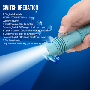 Linterna <span class=keywords><strong>de</strong></span> <span class=keywords><strong>Buceo</strong></span> LED <span class=keywords><strong>de</strong></span> Aleación <span class=keywords><strong>de</strong></span> Aluminio DV22 <span class=keywords><strong>de</strong></span> 2000 Lúmenes, IP68, Alcance Subacuático <span class=keywords><strong>de</strong></span> 117 m, Recargable con Batería 21700 - Product Image 3