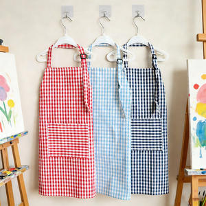 Tablier pour enfants en coton à carreaux, col halter, sans manches, anti-taches, lavable en machine, usage quotidien, quatre saisons, rouge et bleu clair - Product Image 1