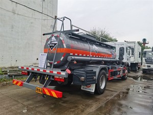 Camion-citerne à ammoniac Dongfeng 10 tonnes à vendre à prix avantageux – Points <span class=keywords><strong>de</strong></span> vente - Product Image 3