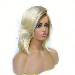 Perruques Lace Front Haute Température avec Raie Latérale, <span class=keywords><strong>Cheveux</strong></span> Longs Bouclés, <span class=keywords><strong>Frange</strong></span> Inclinée, Ligne de <span class=keywords><strong>Cheveux</strong></span> Naturelle, Sans Colle, Résistantes à la Chaleur - Product Image 5