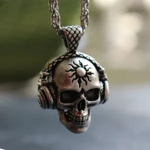 Collar con Colgante de Calavera y Auriculares <span class=keywords><strong>Death</strong></span> Rock para Hombre, Cadena Punk, Joyería Creativa para Novio, Regalo, Venta al por Mayor - Product Image 4