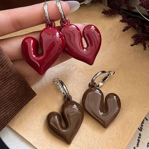 ต่างหูรูปหัวใจดีไซน์เก๋ ทันสมัย ไม่ซ้ำใคร ชุบเงินสีแดง ยี่ห้อจินยี่ อังกอร์ ทำจากอะคริลิกเรซิ่น/ลูไซต์ ขายส่ง - Product Image 2