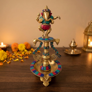 Diya de Latón Ganesh de Calidad de Exportación, Diya de Latón Hecha a Mano con Tallado Intrincado para Decoración del Hogar y Festivales - Product Image 5