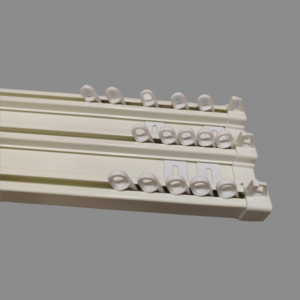 รางม่านสามช่องแบบแบนสีขาวรางม่านโลหะผสมปรับแต่งได้ - Product Image 1