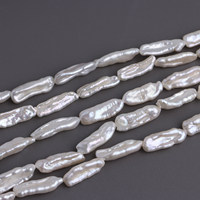 Perles de culture d'eau douce Biwa 8-9x23-25mm baroques blanches percées sur le long, brin de 40cm pour boucles d'oreilles et pendentifs