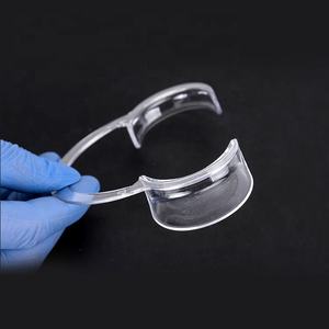 Plastic Tandheelkundige C-Vormige Zelfreddende Wangrekker Klein Formaat Voor Kinderen - Product Image 2