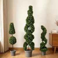 Arbre topiaire artificiel en buis en plastique en pot - Plante décorative de Noël d'extérieur, fausse verdure, plante artificielle en stock