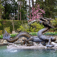 Grande statue de dragon chinois Fengshui en bronze coulé décorée dans un jardin extérieur