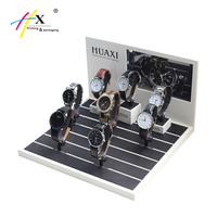Comptoir vertical blanc de petite exposition avec logo de marque personnalisé Support de collection de poignet de table Présentoir de montres en bois