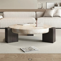 Salon nordique simple Table centrale en marbre canapé rond Table basse en travertin avec base en bois