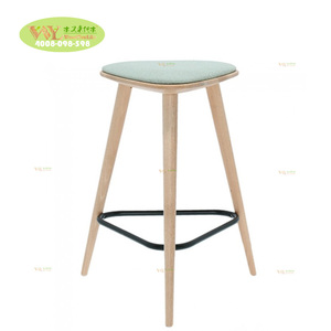 Tabourets de bar modernes en <span class=keywords><strong>bois</strong></span> massif de hêtre, design de meubles de bar, siège souple, tabourets de bar hauts - Product Image 1
