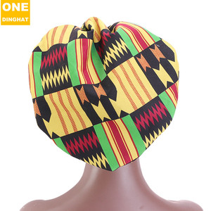 <span class=keywords><strong>Bonnet</strong></span> <span class=keywords><strong>de</strong></span> <span class=keywords><strong>nuit</strong></span> surdimensionné imprimé africain Double couche avec doublure noire bandeau à larges bords extensible - Product Image 4