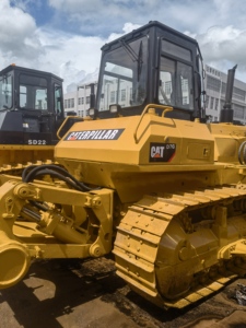 Bulldozer sur chenilles d'occasion Caterpillar Cat D7r D7g D7 D7h D8r D8t D9r D10n D11t Original Cat - Product Image 4