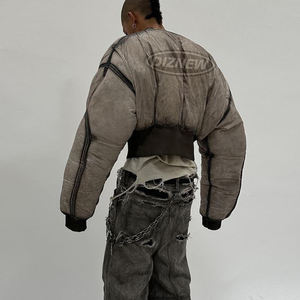 DIZNEW Heren Winterjas Lage MOQ Aangepaste 2024 Grijze Vintage Bomber Pufferjas voor Heren Gemaakt in China - Product Image 3