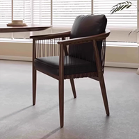 Chaise de salle à manger italienne moderne, fauteuil lounge, chaise de salon pour hôtel et maison, structure en bois, corde tressée, cuir noir