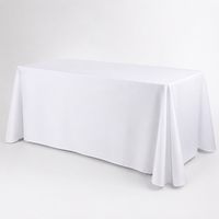 Nappe rectangulaire blanche en polyester avec ourlet, idéale pour banquets, traiteurs et événements – Vente en gros