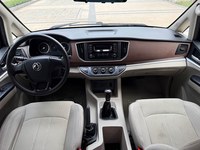 Voitures d'occasion Dongfeng Forthing Lingzhi M5L Mini-fourgon LHD Manuelle Propulsion 7/9 places 1.6L Faible kilométrage Sans accident Exportation 2017 2018