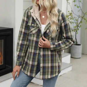 2024 européen américain pour l'hiver femmes solide <span class=keywords><strong>crochet</strong></span> Polyester doublure à manches longues moelleux à capuche <span class=keywords><strong>veste</strong></span> avec poche - Product Image 2