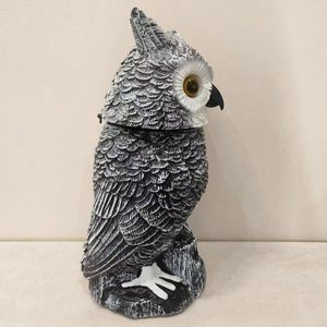 Leurres de hibou pour effrayer les oiseaux Hibou à énergie solaire avec tête rotative et <span class=keywords><strong>son</strong></span> avec décoration extérieure lumineuse - Product Image 5
