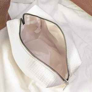 Nuevo Editor de Códigos Pane Log para Bolsas y Estuches de Cosméticos con Botón de "Cargar y Editar", Bolsa de Cosméticos para Mujer en Tela Waffle - Product Image 4