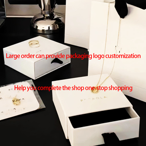 Joyería de lujo personalizado cobre diamante AAAAA 5A circón ZC letra <span class=keywords><strong>L</strong></span> colgante collar inicial oro vacío chapado antialérgico - Product Image 3
