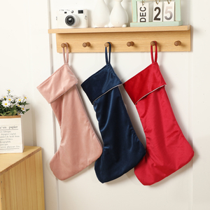 Grosir Kaus Kaki Dekorasi Pesta Kustom Hadiah Sublimasi Tas Santa Stoking Natal Beludru Merah Muda - Product Image 3