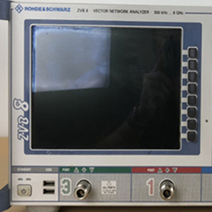 Analyseur de réseau Rohde & Schwarz R&S ZNB8/ZNB4 d'occasion, 9 kHz~8,5/20/40 GHz, haute précision, classe 2, 10 kW - Product Image 4