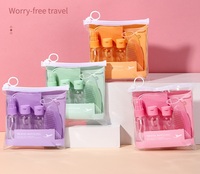 Ensemble de 7 flacons de voyage en PET, mini flacons cosmétiques vides en plastique portables de 50 ml, kit de voyage avec peigne et miroir