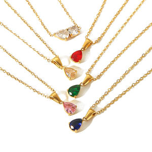 <span class=keywords><strong>Collana</strong></span> da Donna Lincy in Acciaio Inossidabile con <span class=keywords><strong>Oro</strong></span> <span class=keywords><strong>Vero</strong></span> 18K Placcato PVD di Alta Qualità con Ciondolo Classico in 12 Colori alla Moda - Product Image 1