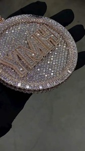 จี้สร้อยคอรูปเหรียญทรงกลมแบบ Iced Out ผลิตในอินเดีย ประดับเพชรระยิบระยับ สไตล์ฮิปฮอป เครื่องประดับแฟชั่นสำหรับขาย - Product Image 3