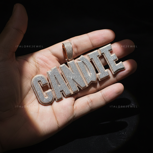 จี้ตัวอักษร CANDIE ชุบทองคำขาวบนเงินแท้ 925 ประดับเพชรโมอิสซาไนต์ทรงช่อง ดีไซน์ฮิปฮอปสุดเท่ สำหรับทุกเพศ - Product Image 4