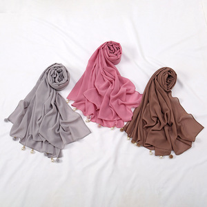 Mới Đến Đồng Bằng Bong Bóng Voan Hijab Khăn Choàng Hồi Giáo Hijabs Với Ngọc Trai Pompon Bóng Tua Khăn Trùm Đầu - Product Image 2