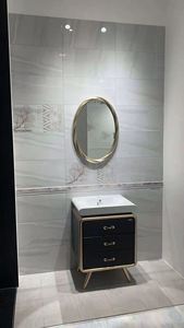 Azulejos de pared de cerámica de porcelana blanca antideslizante esmaltada de 300x600mm estilo clásico para <span class=keywords><strong>baño</strong></span> Interior acabado brillante para suelo de villas - Product Image 6