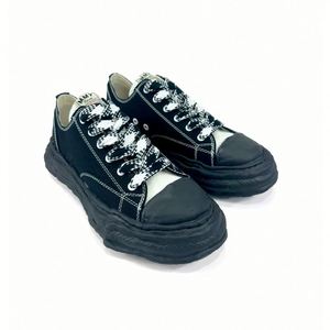 Sneakers di Lusso in Tela per Uomo, Nuova Moda, Scarpe Casual Nere con Lacci, Alta Qualità e Comfort, Leggere e Antiscivolo - Product Image 2
