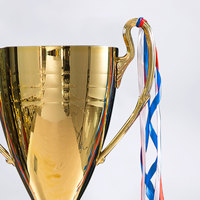 Trophée de championnat en métal à thème générique doré, trophées génériques avec base noire pour compétitions sportives et activités de club TB04