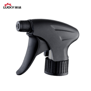 28mm Black Plastic Trigger Hand Pump Water Mist Trigger Sprayer PET Bottle Spray Head