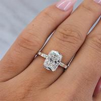 Bague de fiançailles en or blanc massif 10K/14K/18K avec diamant de laboratoire taille coussin de 0,5 à 3 carats et pierres latérales sur mesure, certifiée IGI VS VVS