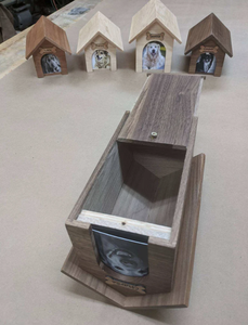 Urna Funeraria Personalizada para Mascotas <span class=keywords><strong>de</strong></span> Madera <span class=keywords><strong>de</strong></span> Nogal, Regalo <span class=keywords><strong>de</strong></span> Condolencia, Urna Conmemorativa para Mascotas con Fotos, Caja <span class=keywords><strong>de</strong></span> Urna para Mascotas <span class=keywords><strong>de</strong></span> Madera Maciza - Product Image 4