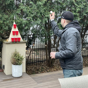 Table de Beer Pong, support mural, plateau triangulaire en bois et <span class=keywords><strong>jeu</strong></span> de lancer de boules avec des gobelets de couleur personnalisée, <span class=keywords><strong>jeu</strong></span> de Beer Pong - Product Image 6