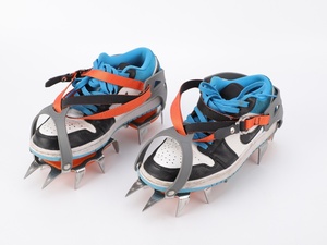 Crampons de Glace Pliables YAMA en TPU et Acier Inoxydable à 12 Dents, Taille Ajustable, Imperméables, pour la Randonnée en Extérieur Toutes Saisons - Product Image 4